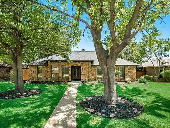 5th image of 3411 Cambridge Dr