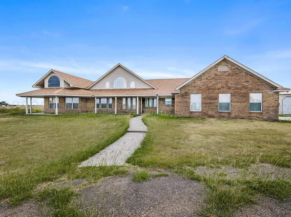915 Tignor St, Pampa, TX 79065