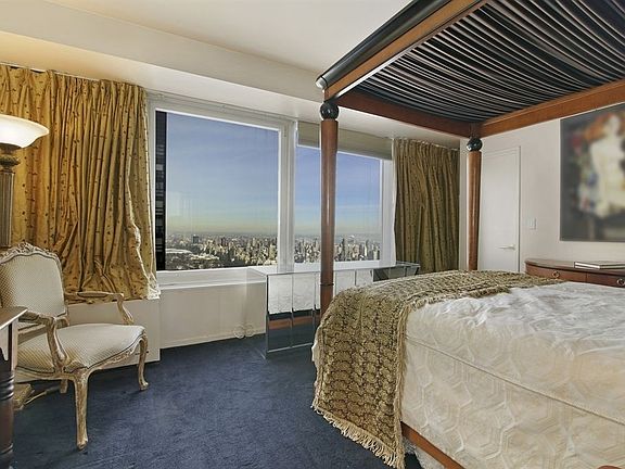 5th image of 150-156 W 56th St APT 6301