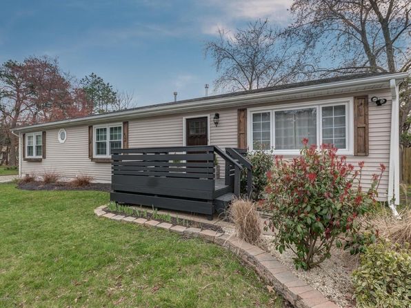 417 Bay Way