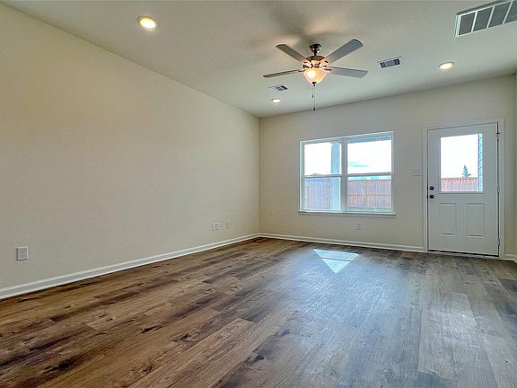 7th image of this home