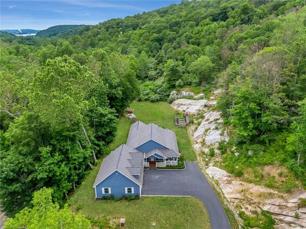 155 Sprout Brook Road, Cortlandt Manor, NY 10567