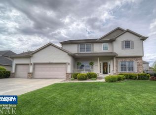 3605 Matthew Dr, Bloomington, IL 61704