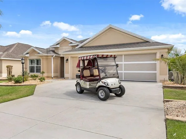 842 Pickett Rd, The Villages, FL 32163