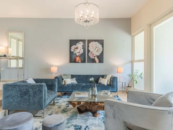 90 Candelero Dr #72, Humacao, PR 00791