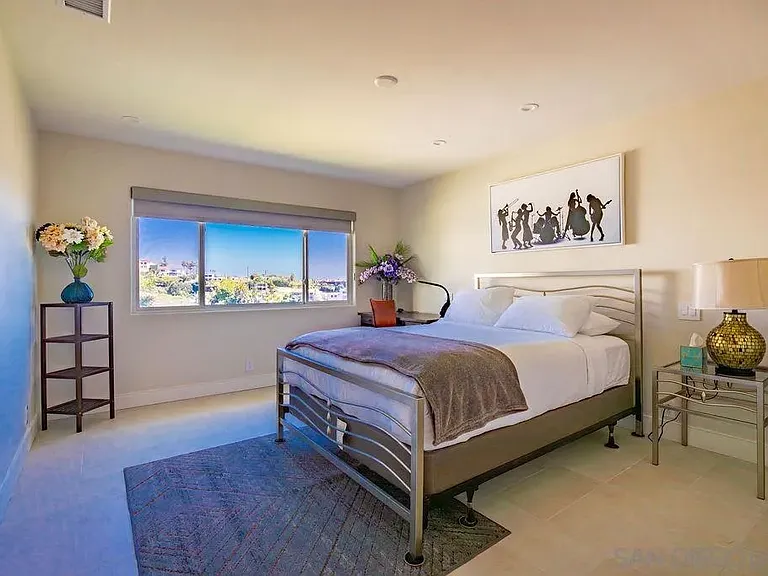 1001 La Jolla Rancho Rd — Photo 36