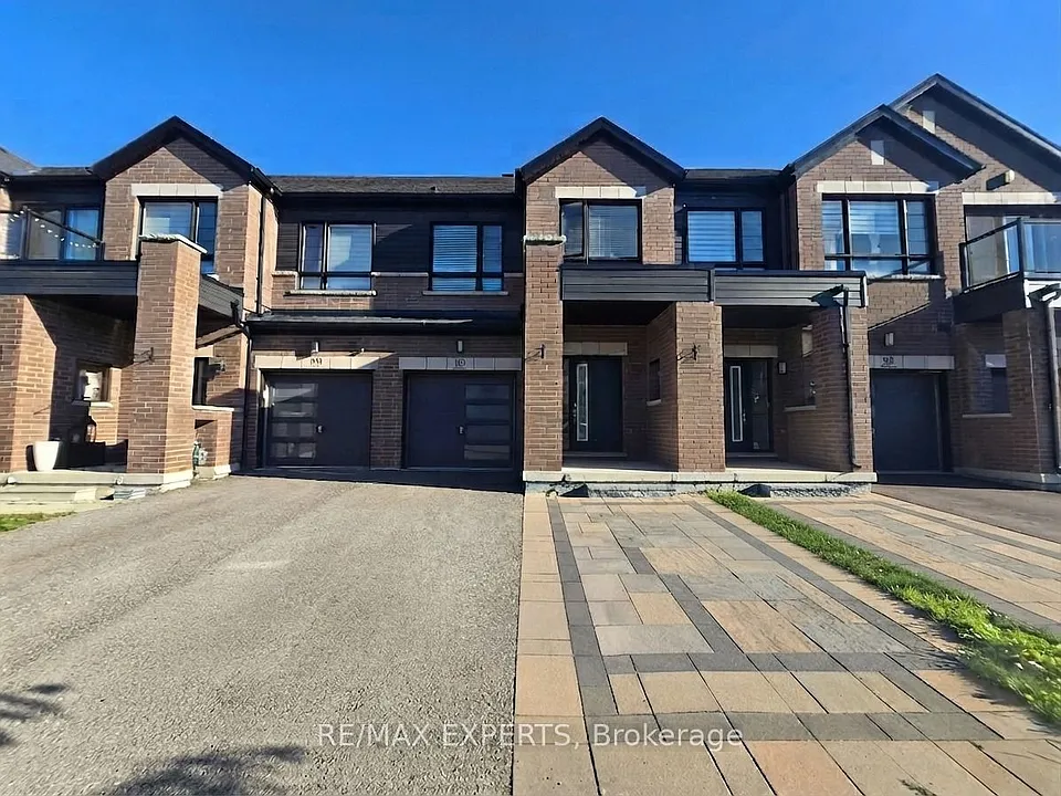 35 Landolfi Way