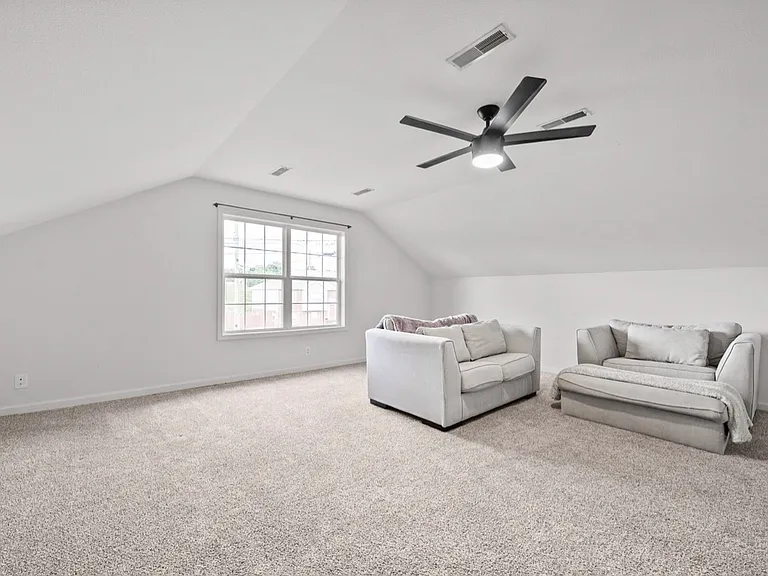 227 Harold Dr — Photo 20