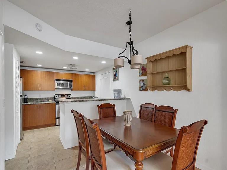 158 SW Peacock Blvd #30105 — Photo 9