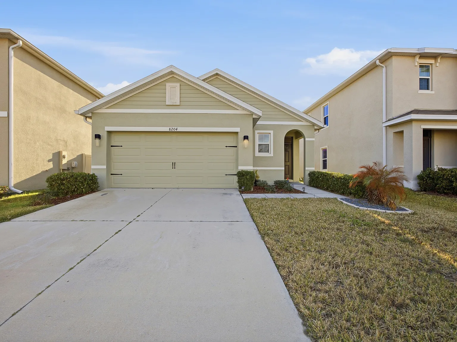 3 bed, 1516 sqft, $2,600 — Photo 2