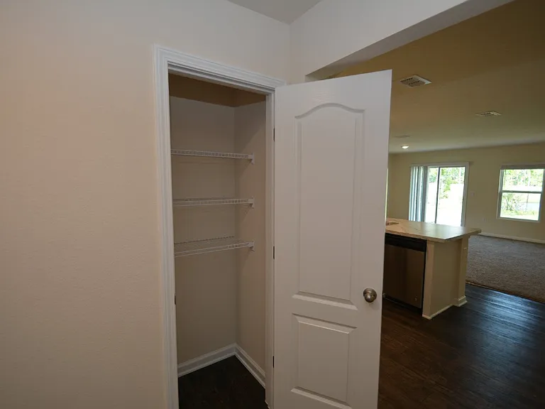 664 Grand Reserve Dr — Photo 12