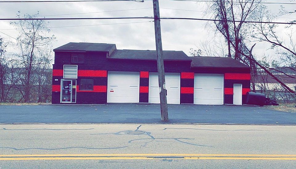 1st image of 1800 Walnut St