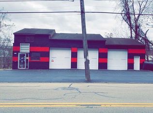 1800 Walnut St, Mckeesport, PA 15132
