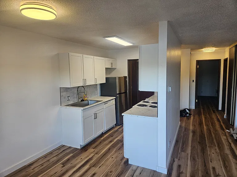924 Shorewood Dr #C-26 — Photo 5