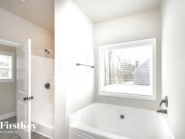 113 Cranbrooke Ln — Photo 9