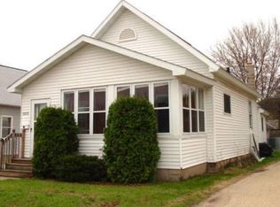 1015 W 6th St, Winona, MN 55987