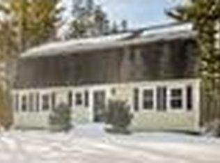 4 Oldwood Rd, Wilbraham, MA 01095