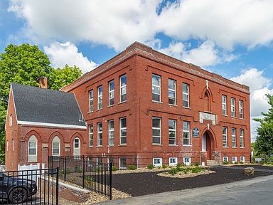 108 Harrison St Haverhill Ma 01830 Zillow