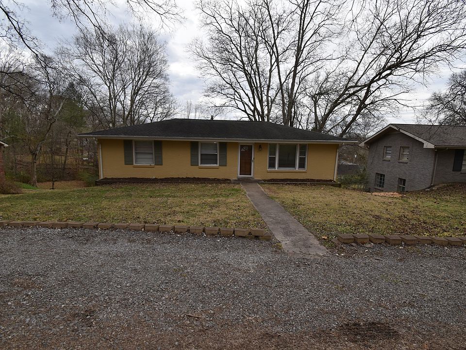 1st image of 512 Rosewood Dr