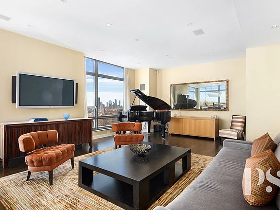 3rd image of 450 E 83rd St #24BC