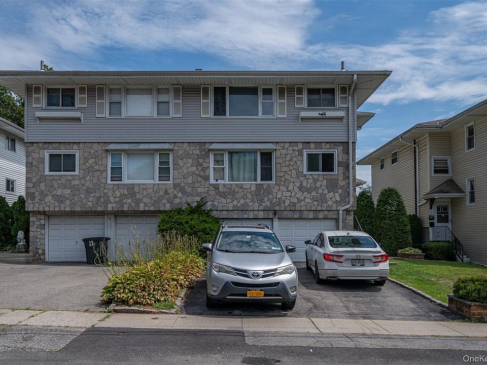 1st image of 15 Valerie Drive