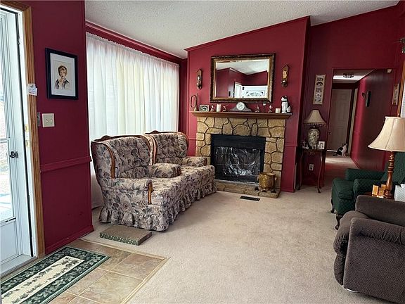 5th image of 7 Benjamin Hill Hts