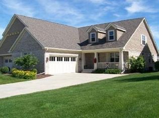 1015 Sterling Ct, Crown Point, IN 46307