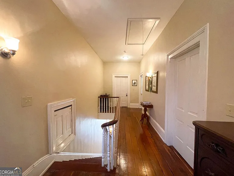 305 Orange St — Photo 28