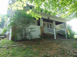 2980 Parkersburg Rd, Reedy, WV 25270