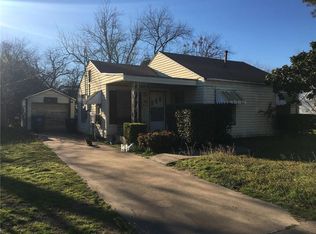 2121 Blandin St, Fort Worth, TX 76111
