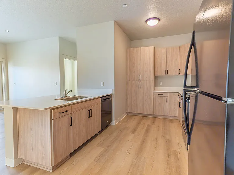 Woodburn Place Apartment Homes — Photo 36