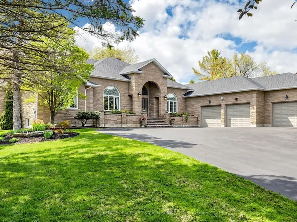 48 Buggey Ln, Ajax, ON L1Z 1X5