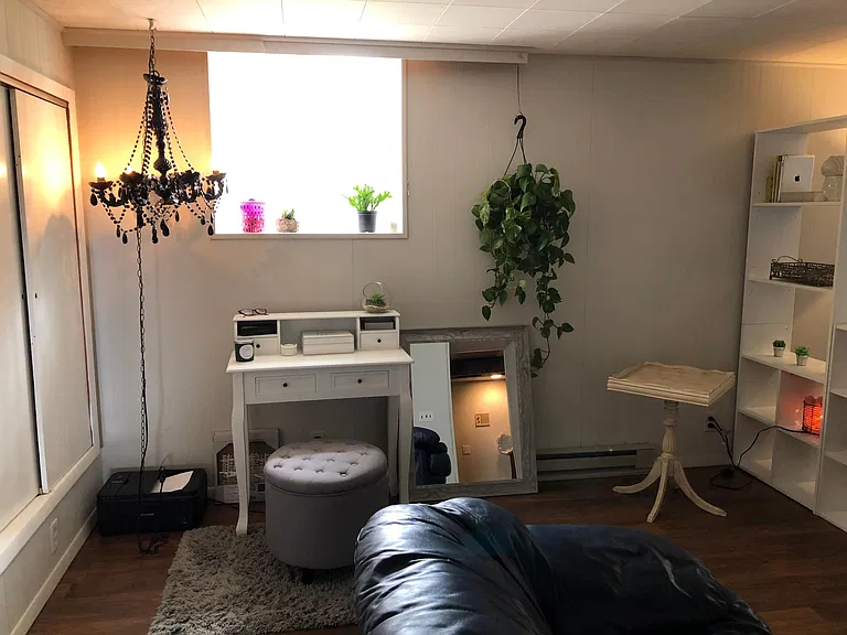 414 Locust St #4 — Photo 8