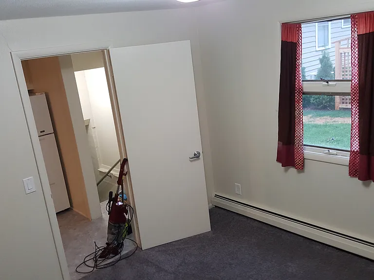 2018 Madison St #3 — Photo 10