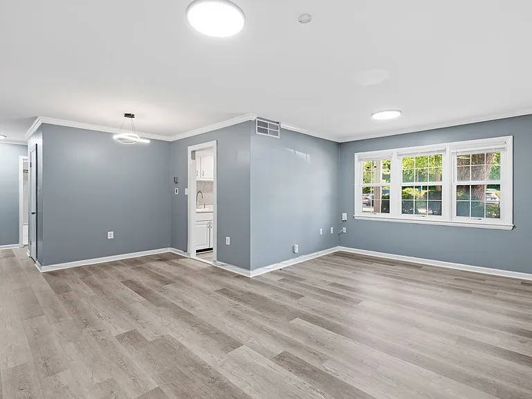 9453 Fairfax Blvd #104 — Photo 5