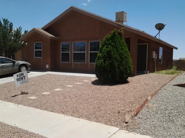 5516 Rick Husband Dr, El Paso, TX 79934