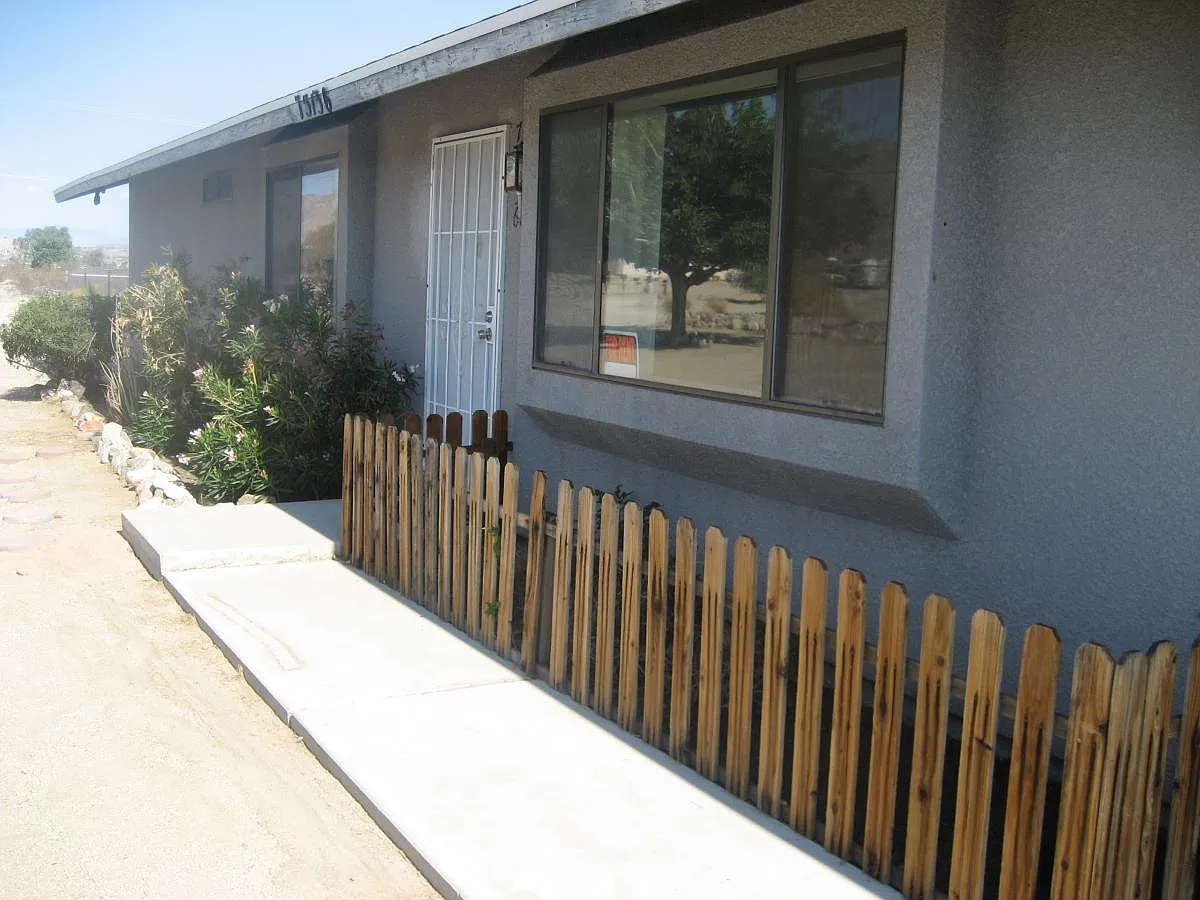 3 bed, 1372 sqft, $1,900 — Photo 3