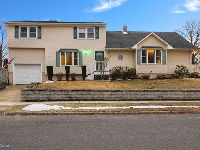 400 Reading Ave, Barrington, NJ, 08007