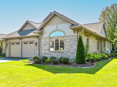 7575 West Heron Pond DRIVE, Mequon, WI, 53092