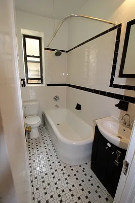 Rented by Newcastle Realty Services | media 15