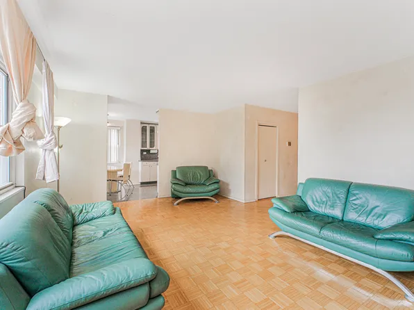 2483 West 16th Street image 9 of 25