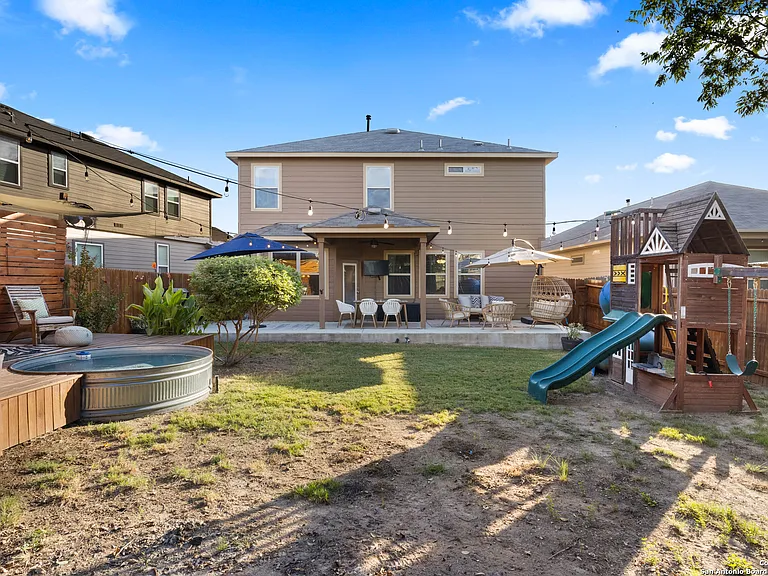 7110 Fort Bnd — Photo 16