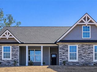 311 Davis Rd, Liberty, SC 29657