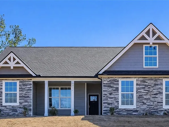 311 Davis Rd, Liberty, SC 29657