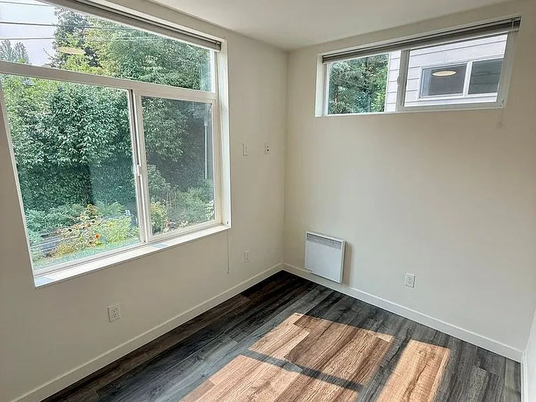 5203A Ravenna Ave NE — Photo 13
