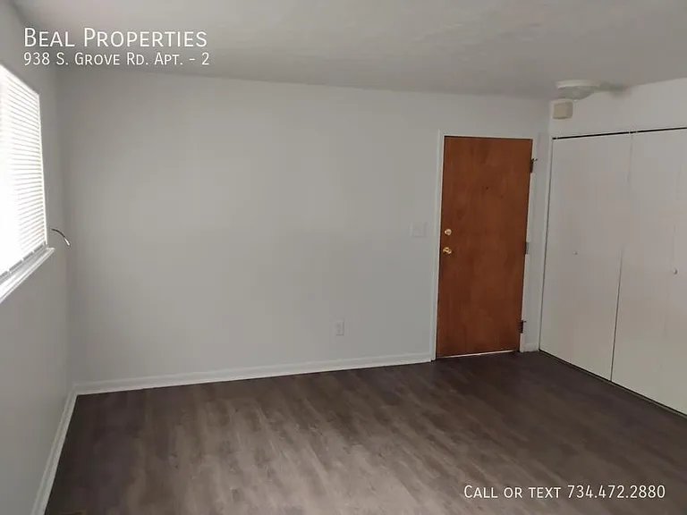 938 S Grove St #2 — Photo 9