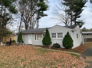 13 Corcoran Blvd, Springfield, MA 01118