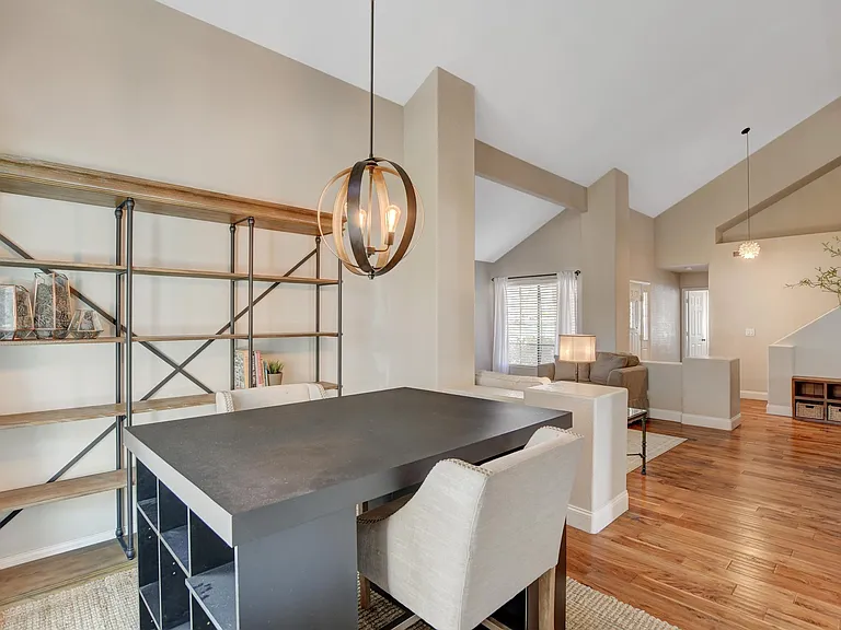 9205 Sandy Shores Dr — Photo 24