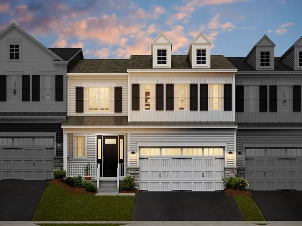 28 Hillandale Dr #32, Far Hills, NJ 07931