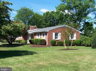 2285 Scotland Rd, Chambersburg, PA 17201